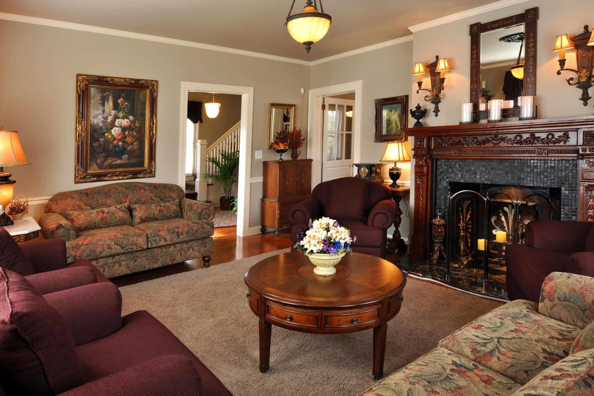 The Aerie Bed & Breakfast New Bern Eksteriør bilde