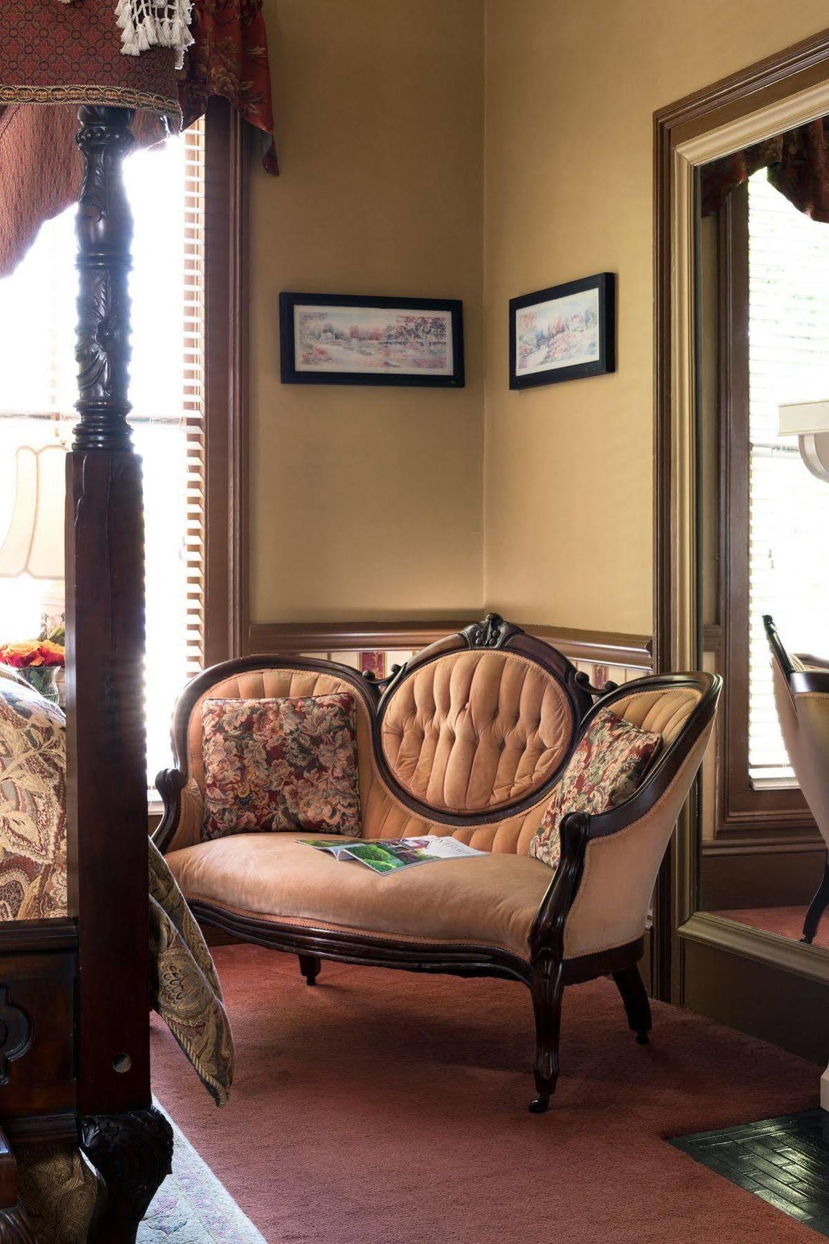 The Aerie Bed & Breakfast New Bern Eksteriør bilde