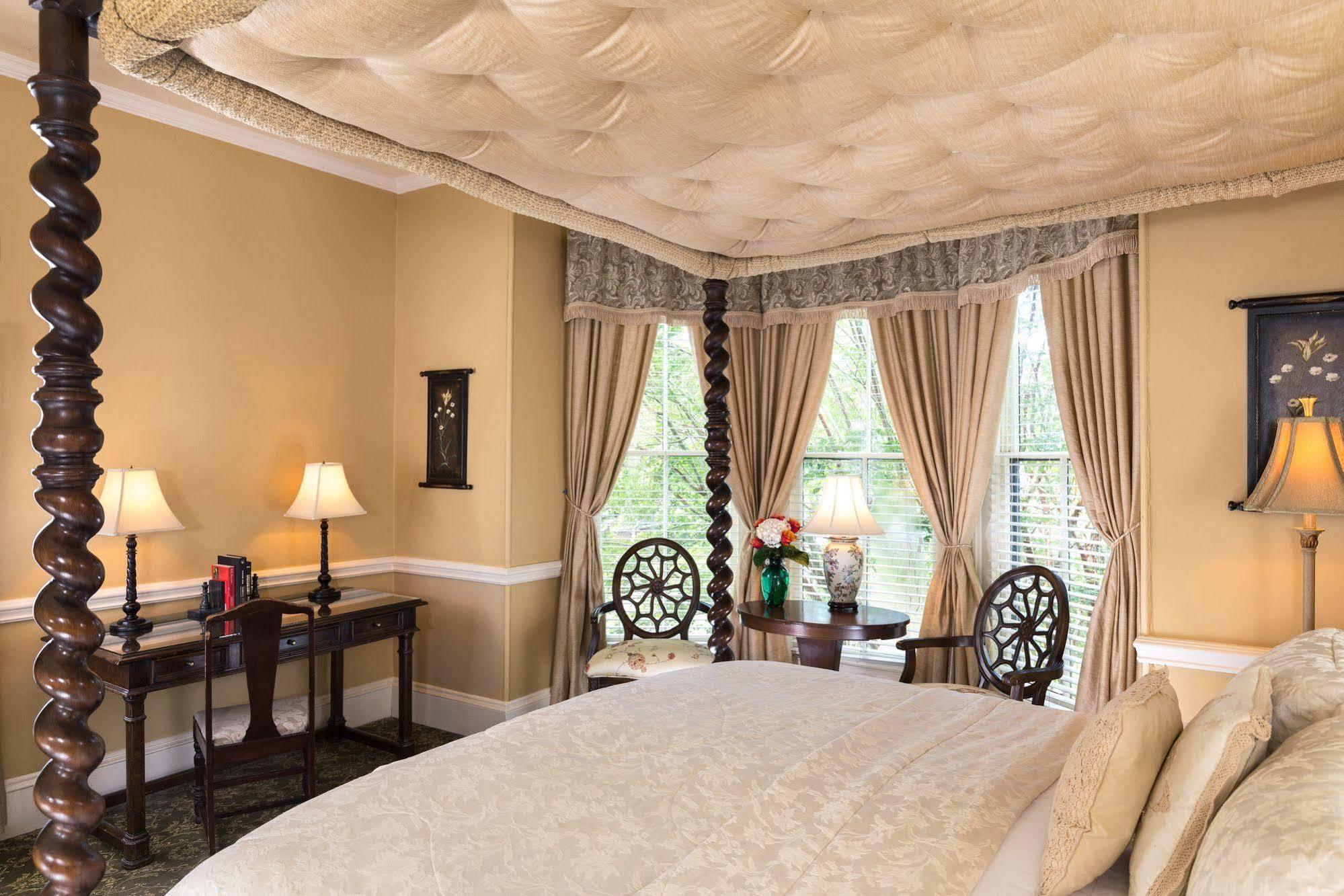 The Aerie Bed & Breakfast New Bern Eksteriør bilde